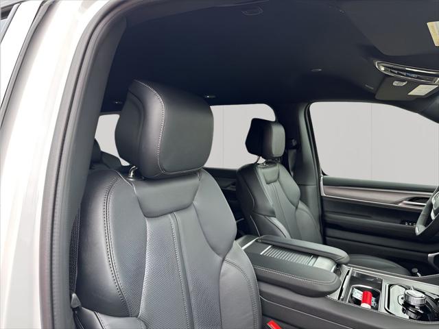2026 Jeep Grand Wagoneer L Limited Altitude 4x4