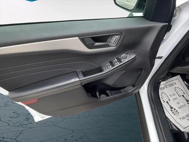 2022 Ford Escape S