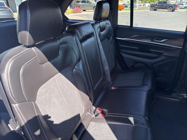 2026 Jeep Grand Cherokee Altitude 4x4