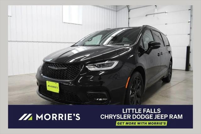 2026 Chrysler Pacifica Select for sale in Little Falls, MN