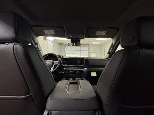 2026 GMC Sierra 1500 Crew Cab, Short Bed, SLT, 4WD