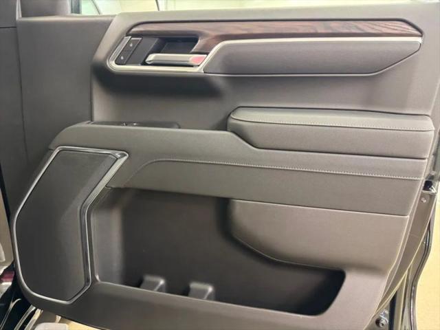 2026 GMC Sierra 1500 Crew Cab, Short Bed, SLT, 4WD