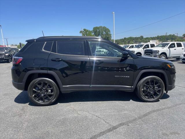 2026 Jeep Compass Latitude Altitude