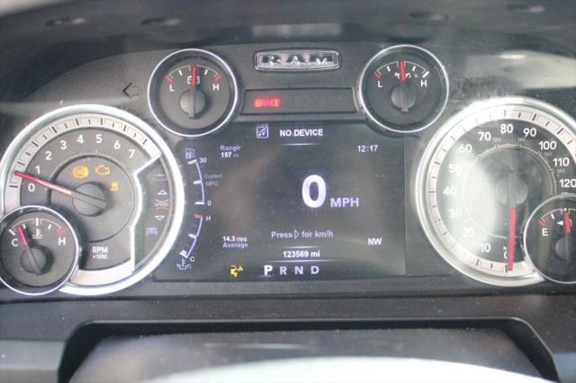 2017 Ram 1500 Big Horn Quad Cab 4x2 6'4" Box