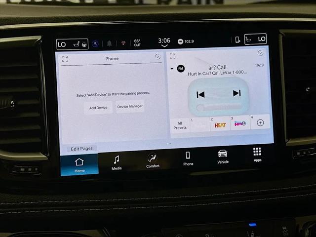 2026 Chrysler Pacifica Select