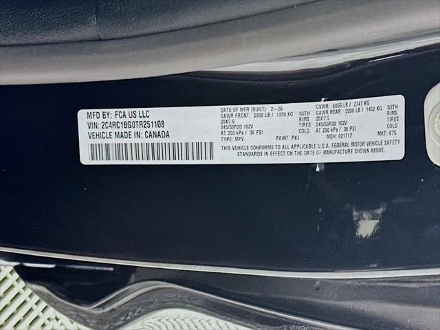 2026 Chrysler Pacifica Select