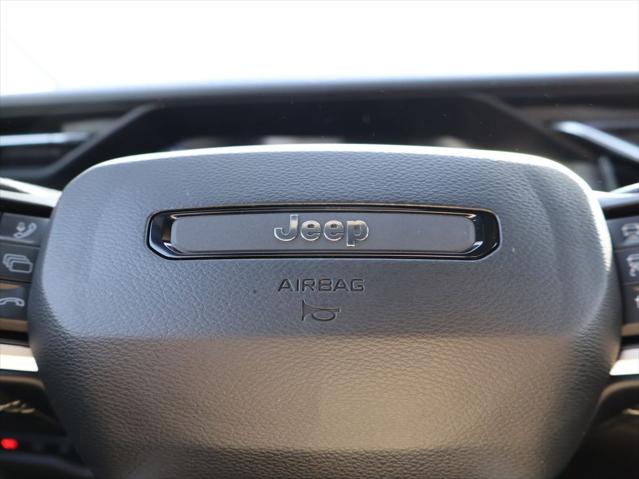 2026 Jeep Cherokee Laredo 4x4