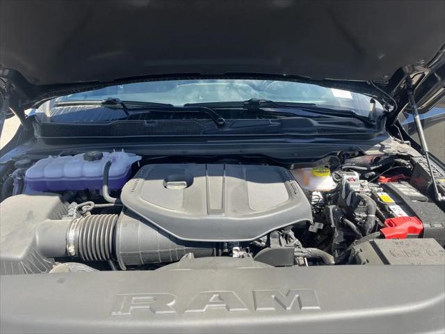 2026 Ram 1500 Warlock Crew Cab 4x4 57 Box