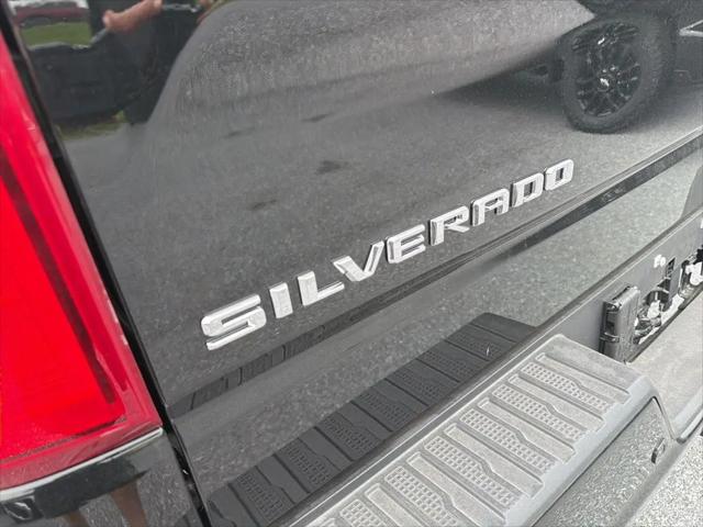2026 Chevrolet Silverado 1500 4WD Crew Cab Short Bed RST
