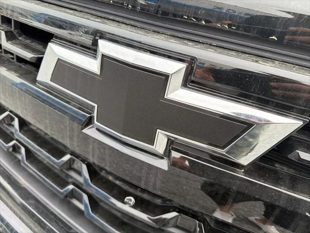2026 Chevrolet Silverado 1500 4WD Crew Cab Short Bed RST