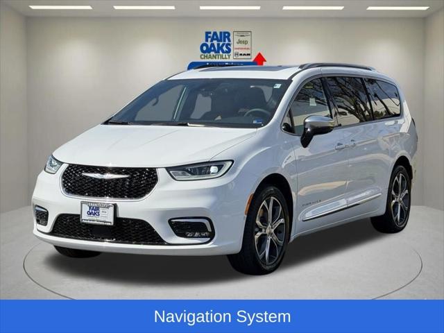 2025 Chrysler Pacifica Pinnacle AWD