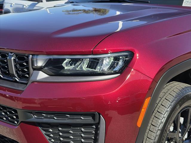 2026 Jeep Grand Cherokee Altitude 4x4