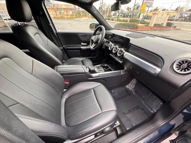 2022 Mercedes-Benz GLB 250