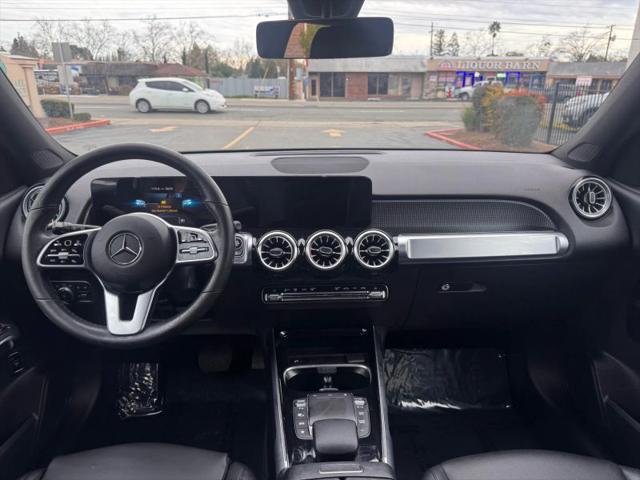 2022 Mercedes-Benz GLB 250