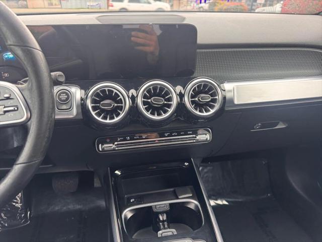 2022 Mercedes-Benz GLB 250