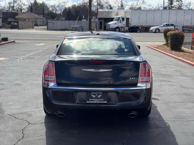2014 Chrysler 300 300