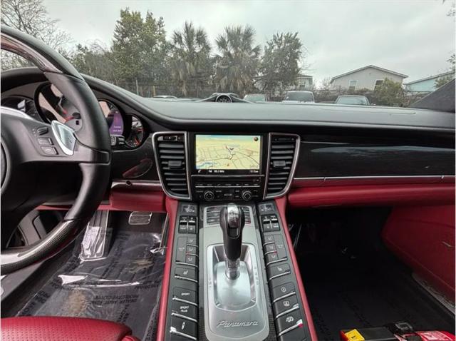 2016 Porsche Panamera GTS