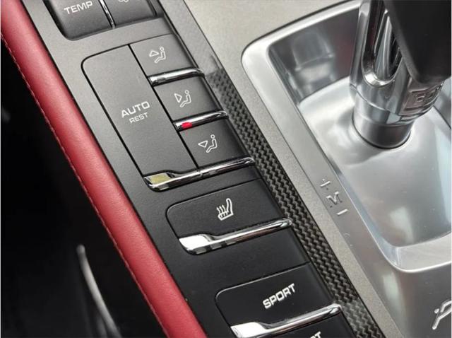 2016 Porsche Panamera GTS