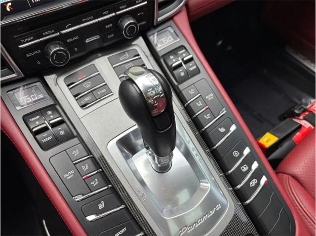 2016 Porsche Panamera GTS