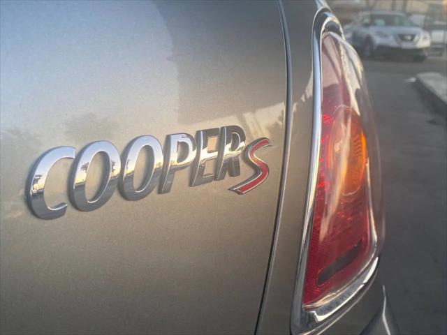 2010 MINI Cooper S Cooper S