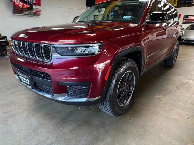2022 Jeep Grand Cherokee L Laredo 4x4