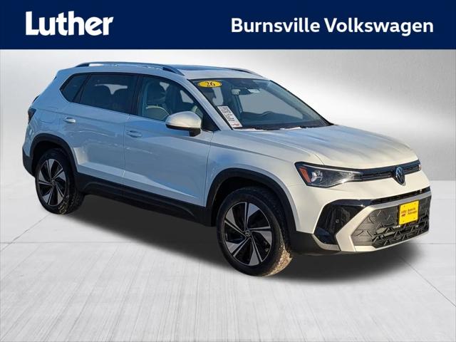 2026 Volkswagen Taos SE for sale in Burnsville, MN