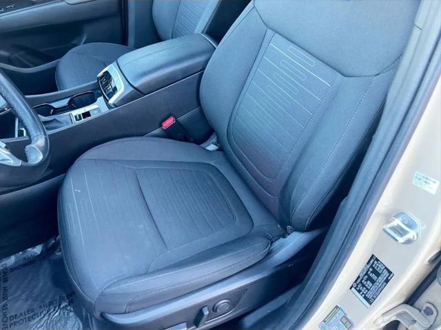 2023 Hyundai Santa Cruz SEL Premium