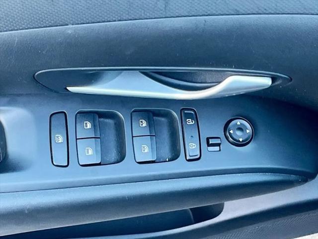 2023 Hyundai Santa Cruz SEL Premium