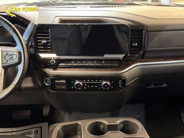 2025 GMC Sierra 1500 4WD Crew Cab Short Box SLT