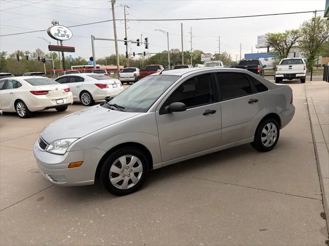 2005 Ford Focus ZX4