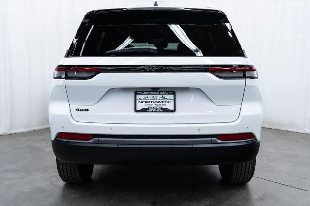 2026 Jeep Grand Cherokee Altitude 4x4