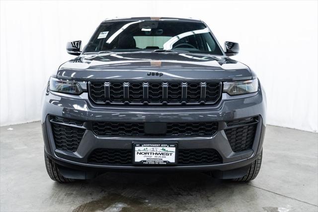 2026 Jeep Grand Cherokee Altitude 4x4