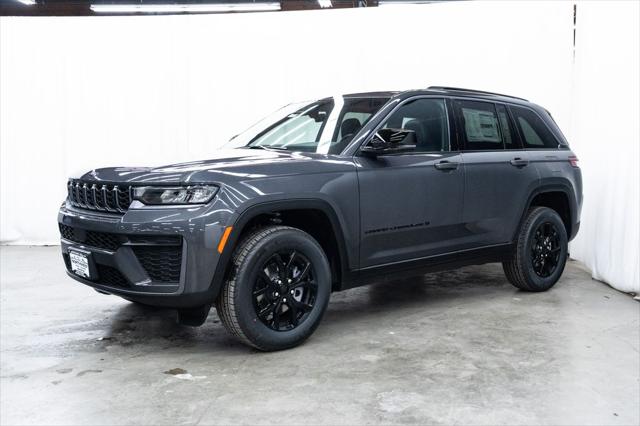 2026 Jeep Grand Cherokee Altitude 4x4