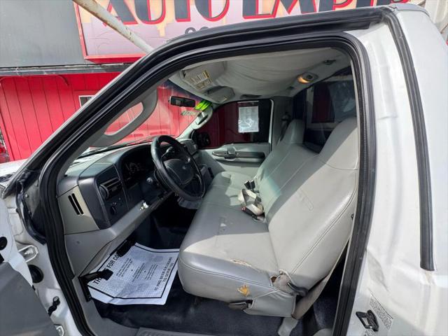2006 Ford F-350 XL