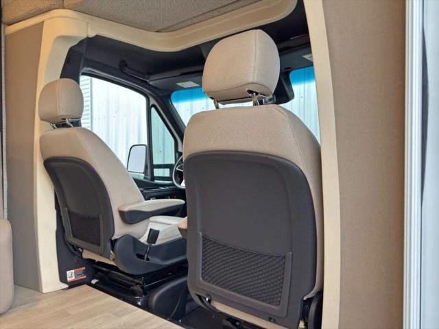 2021 Mercedes-Benz Sprinter 3500XD Chassis Standard Roof V6