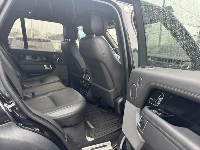 2022 Land Rover Range Rover P525 Westminster