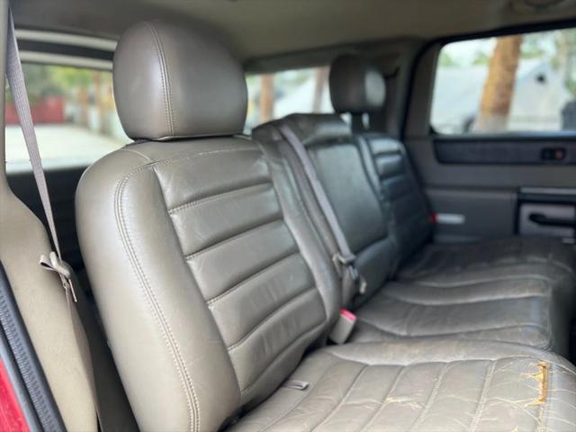 2004 HUMMER H2 Base