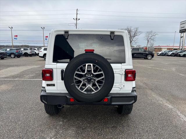 2024 Jeep Wrangler 4-Door Sahara 4x4