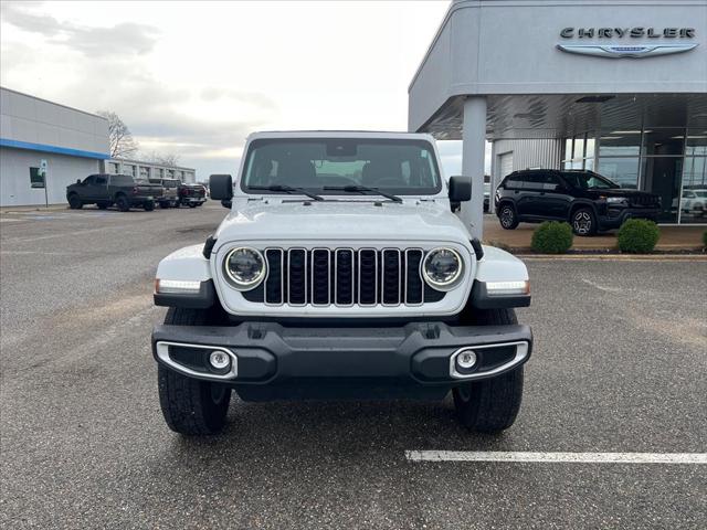 2024 Jeep Wrangler 4-Door Sahara 4x4