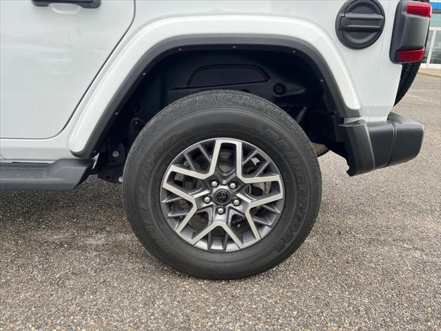 2024 Jeep Wrangler 4-Door Sahara 4x4