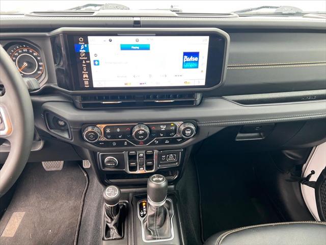 2024 Jeep Wrangler 4-Door Sahara 4x4