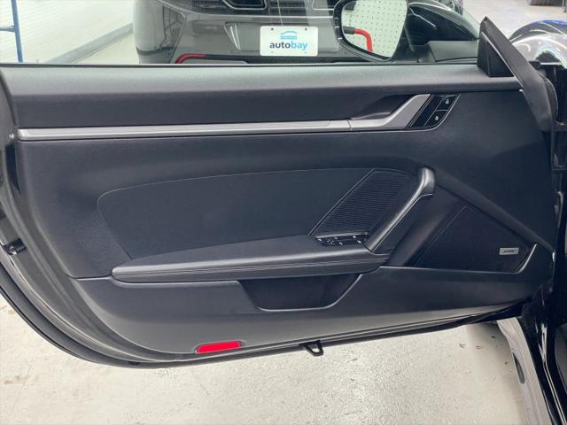 2021 Porsche 911 Carrera