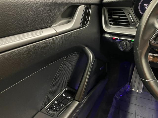 2021 Porsche 911 Carrera