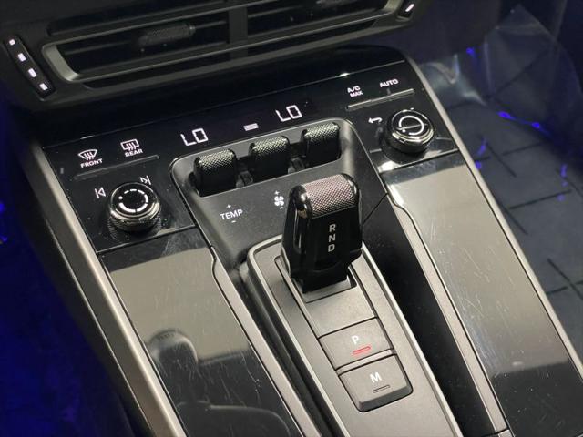 2021 Porsche 911 Carrera