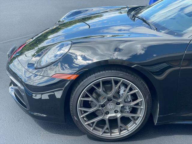2021 Porsche 911 Carrera