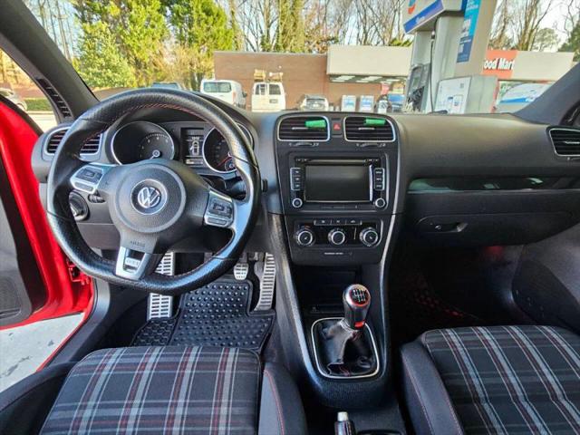 2011 Volkswagen GTI 2-Door