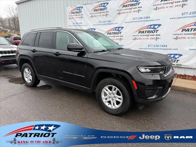 2023 Jeep Grand Cherokee Laredo 4x4