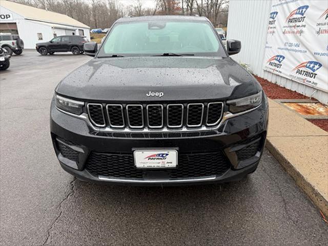 2023 Jeep Grand Cherokee Laredo 4x4