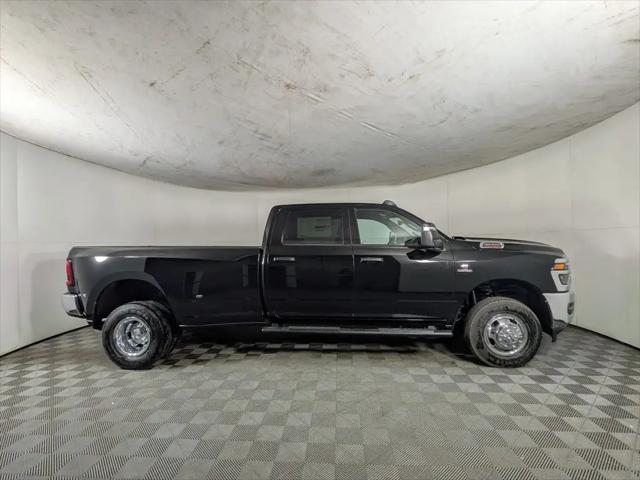 2026 Ram 3500 Tradesman Crew Cab 4x4 8' Box