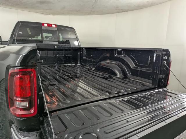 2026 Ram 3500 Tradesman Crew Cab 4x4 8' Box